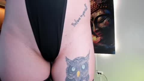 Snapshot of lia__harry chatting on May 2026 08:28:01 PM lia__harry online show from May 2026 08:28:01 PM