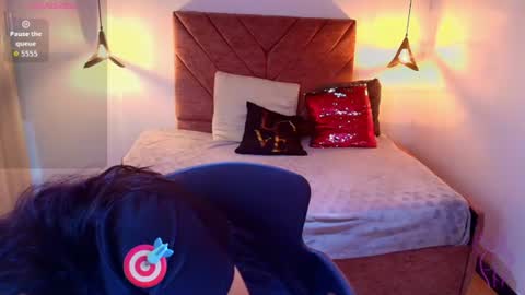  LIA  online show from June 2026 07:35:02 PM