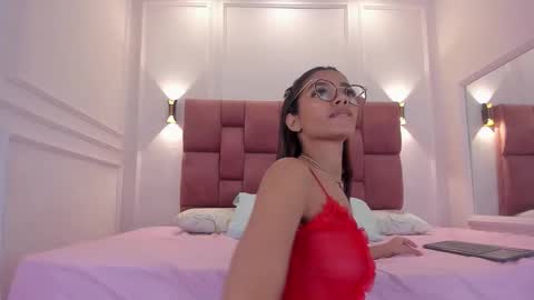 Lia online show from January 2025 07:35:02 AM