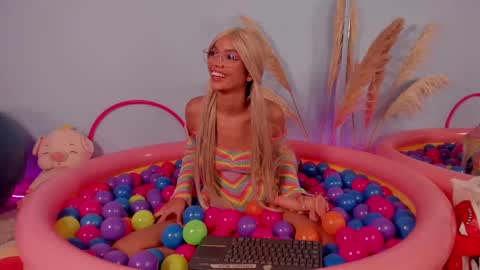 Lia online show from March 2025 03:51:02 AM