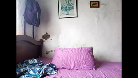 Lia online show from February 2025 04:23:02 PM