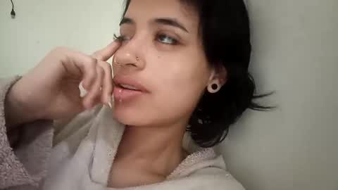 lia_leandro888 online show from March 2026 01:11:02 PM