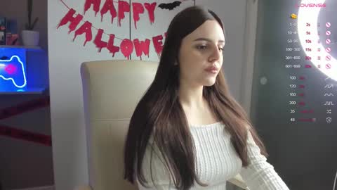 Snapshot of lia_lil chatting on November 2025 02:30:01 PM Lia online show from November 2025 02:30:01 PM