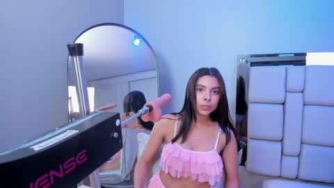 Snapshot of lia_owenss chatting on May 2026 06:59:01 PM lia_owenss online show from May 2026 06:59:01 PM