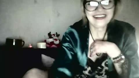 lia_raysss online show from March 2026 10:13:01 PM