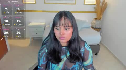 Lia  online show from October 2025 03:06:02 AM