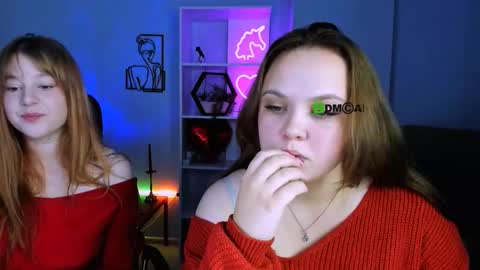 Snapshot of lia_sunset chatting on October 2025 07:10:02 PM Lia online show from October 2025 07:10:02 PM