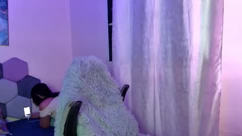 lia_tgn online show from September 2025 06:46:01 PM