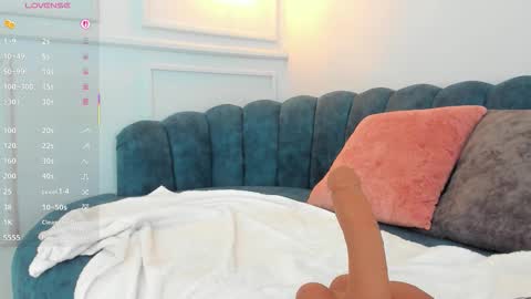 LIA  online show from February 2026 06:40:02 AM