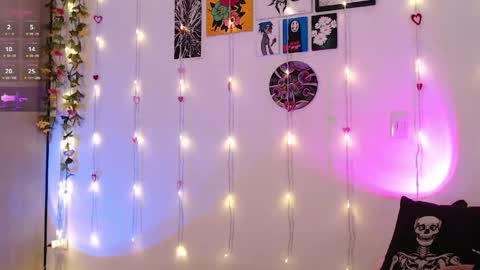 Liaa  online show from May 2026 11:23:04 PM