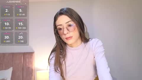 Snapshot of liaaa___ chatting on December 2024 01:18:02 PM Lia online show from December 2024 01:18:02 PM