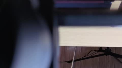 Lia  online show from November 2025 02:27:02 PM