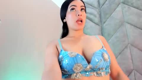 Snapshot of liaacooper_ chatting on October 2025 09:00:02 PM Lia cooper online show from October 2025 09:00:02 PM