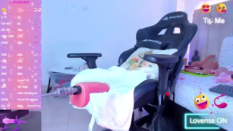 Liaa online show from February 2025 10:20:02 PM