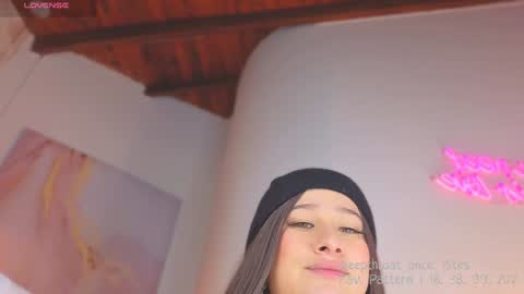 Lia Cox online show from December 2024 09:50:02 AM