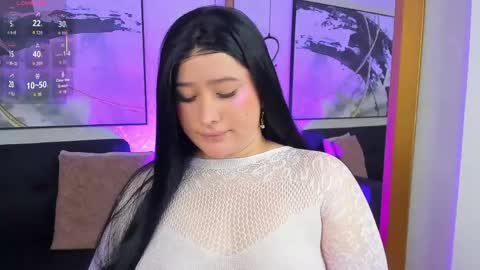Lia Cox online show from May 2026 08:03:02 PM