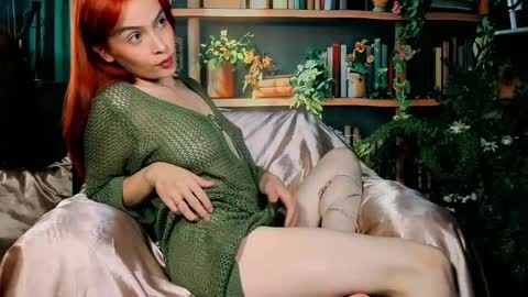 Liah  online show from February 2025 06:04:01 PM