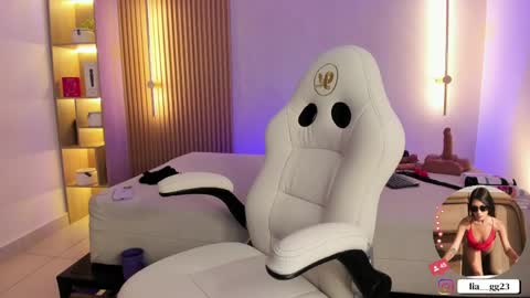 Liah online show from April 2026 08:06:01 PM