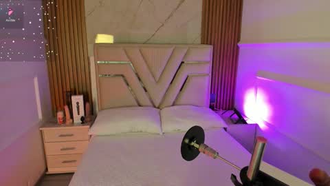 Snapshot of liahfontaine chatting on March 2026 11:28:02 AM Liah Fontaine online show from March 2026 11:28:02 AM