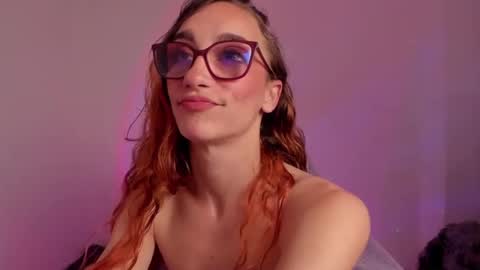 Snapshot of liahilton_ chatting on September 2025 02:21:01 PM lh6 9c online show from September 2025 02:21:01 PM