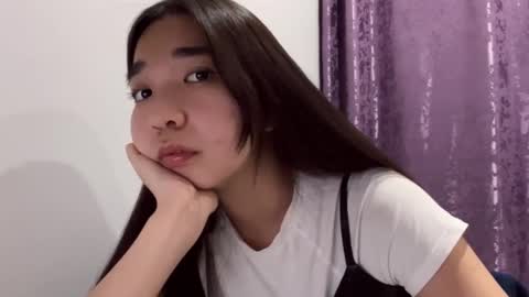 liaisonx_rosa online show from November 2025 11:24:02 AM