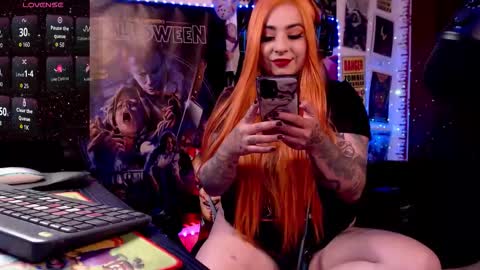 Snapshot of liakoy1 chatting on October 2025 01:06:02 AM LiaKoy online show from October 2025 01:06:02 AM