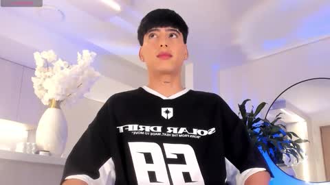 Liam online show from March 2026 02:15:02 AM