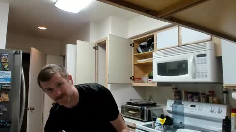 Liam online show from January 2025 12:17:01 AM