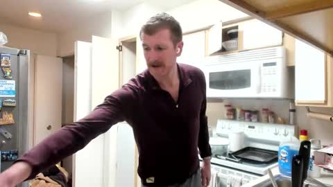 Liam online show from February 2025 02:07:01 AM