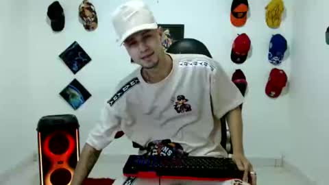 Snapshot of liam_andres12 chatting on March 2026 11:23:02 PM Andres online show from March 2026 11:23:02 PM