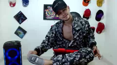 Snapshot of liam_andres12 chatting on March 2026 10:47:02 PM Andres online show from March 2026 10:47:02 PM