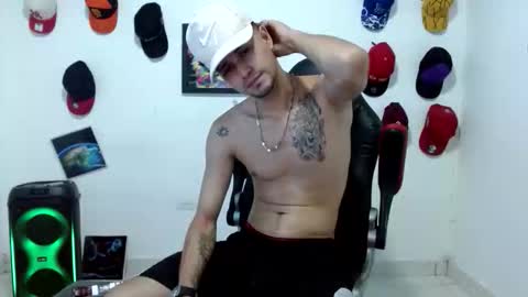 Snapshot of liam_andres12 chatting on April 2026 08:59:01 PM Andres online show from April 2026 08:59:01 PM