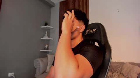 Liam Collins online show from September 2025 11:43:02 AM