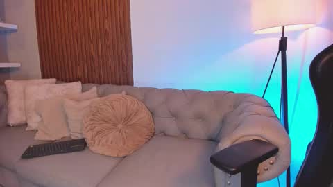 Snapshot of liam_colliins chatting on March 2026 12:01:02 PM Liam Collins online show from March 2026 12:01:02 PM