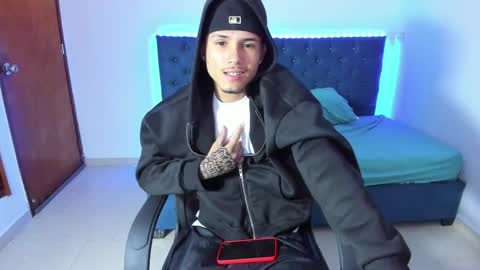 liam_hard01 online show from February 2026 12:32:01 PM