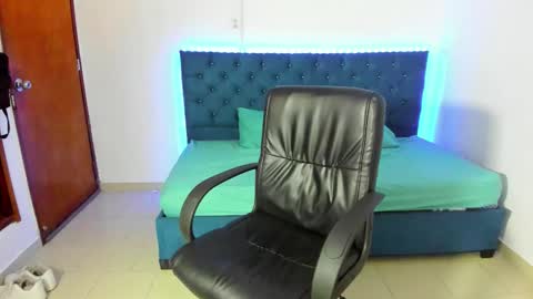 liam_hard01 online show from February 2026 12:21:01 PM