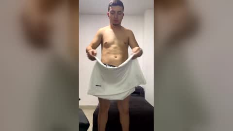 liam_jones10 online show from December 2025 05:47:01 AM