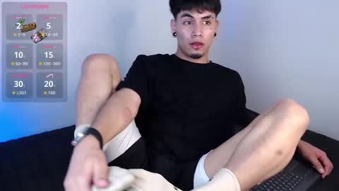 Liam online show from September 2025 04:56:01 AM