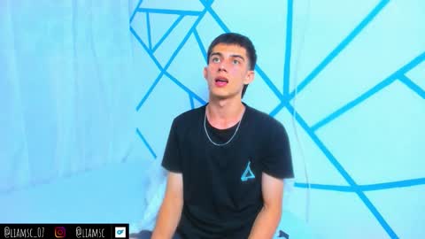 liam_scott7 online show from October 2025 11:56:02 PM