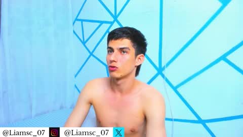 Snapshot of liam_scott77 chatting on November 2025 10:37:01 PM Liam scott77 online show from November 2025 10:37:01 PM