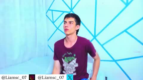 Snapshot of liam_scott77 chatting on December 2025 02:39:01 AM Liam scott77 online show from December 2025 02:39:01 AM