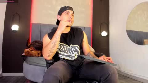 Liam online show from September 2025 10:11:01 PM