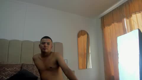 Snapshot of liamandjordan chatting on December 2025 08:26:01 PM LiamANDjordan online show from December 2025 08:26:01 PM