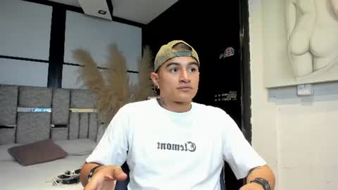 LiamDeep online show from June 2026 07:40:01 PM