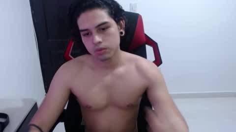 Snapshot of liamrides chatting on November 2025 08:52:01 PM liamrides online show from November 2025 08:52:01 PM