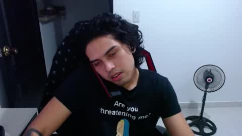 Snapshot of liamrides chatting on November 2025 01:47:01 AM liamrides online show from November 2025 01:47:01 AM