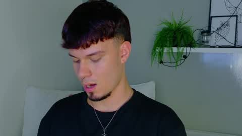 Snapshot of liamthunder05_ chatting on October 2025 07:33:02 PM Liam Thunder online show from October 2025 07:33:02 PM