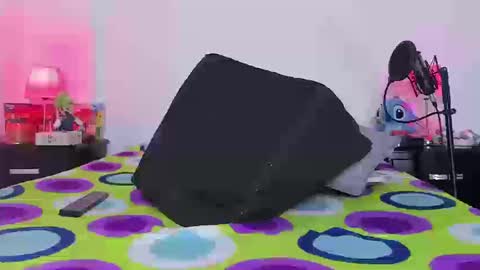 liamtrevor online show from September 2025 10:13:02 PM