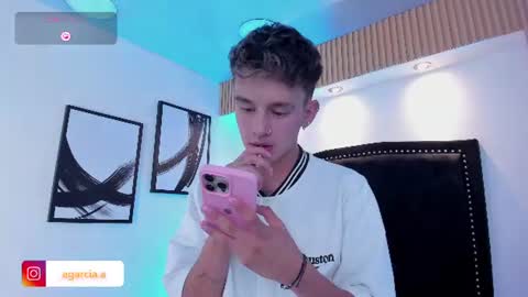 liam online show from June 2026 04:36:02 AM