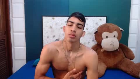 L I A M online show from November 2025 10:37:01 AM